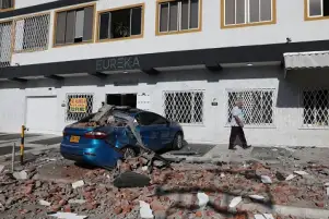 18 قتيلًا في حصيلة غير نهائية جراء زلزال عنيف في كولومبيا