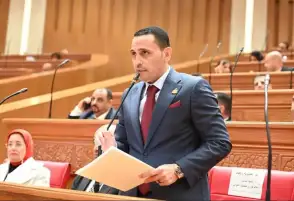 سؤال برلماني يطالب الحكومة بكشف حقيقة إلغاء إقامات بعض المصريين في الإمارات