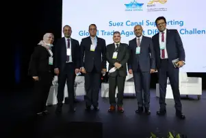 رئيس هيئة قناة السويس: فخور بقدرتنا على حل أزمة "EVER GIVEN" بأياد وأفكار مصرية