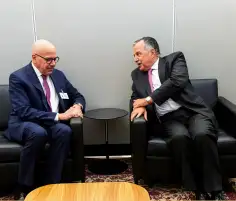 نبيل فهمي يبحث مع الزياني أمن الملاحة في الخليج وتنسيق المواقف العربية بالأمم المتحدة